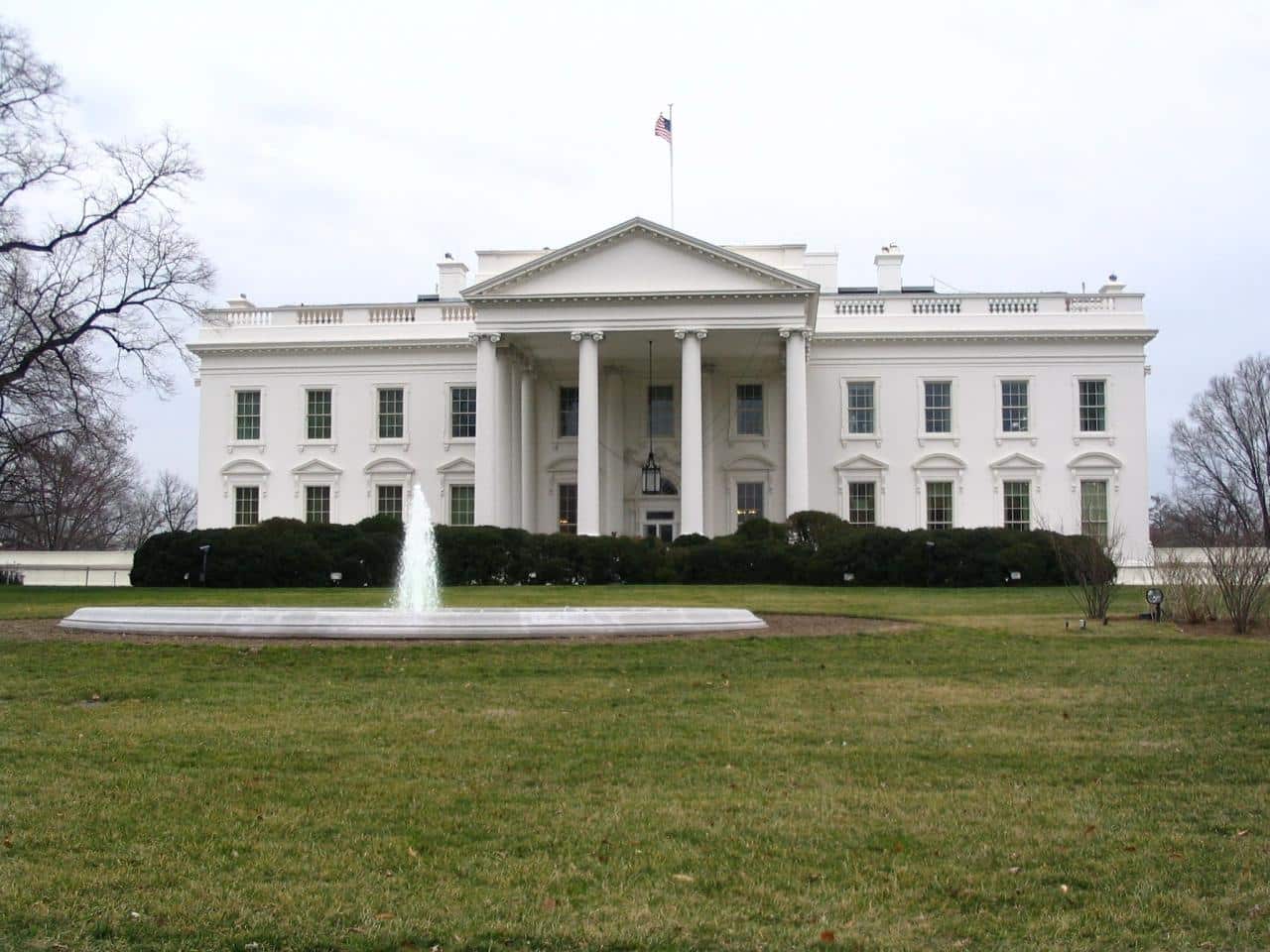 President obama private quarters cleveland glimpse