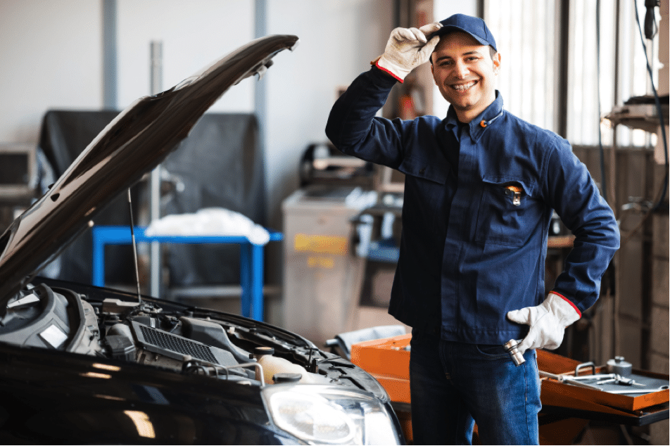 Automotive higher technician preparing career education through service