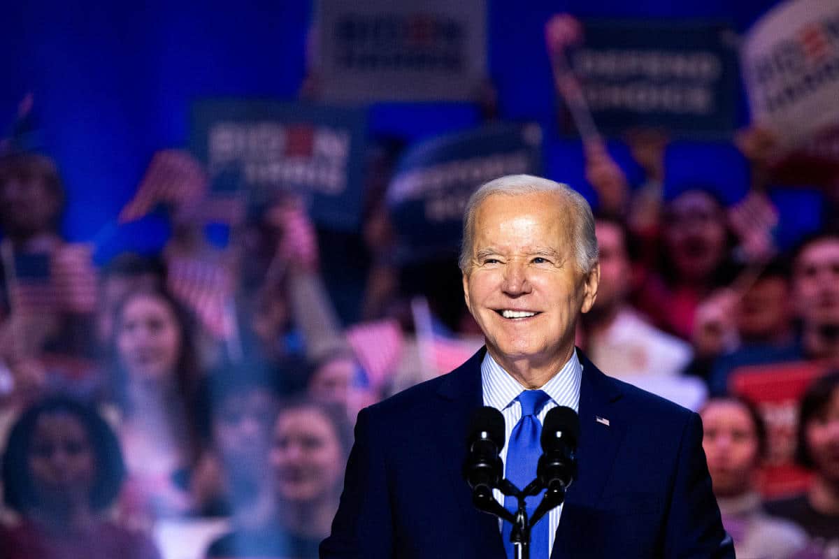 Biden michigan covid rapids jim medcom partai kampanye hadir capres acara demokrat first cnn calon presiden