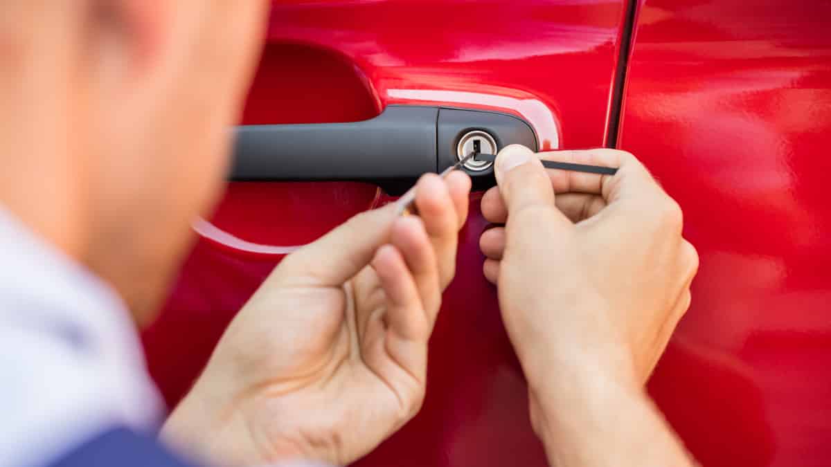 Automotive Locksmith Cost November 2024