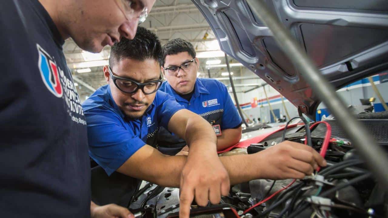 Online Schools For Automotive Mechanics November 2024